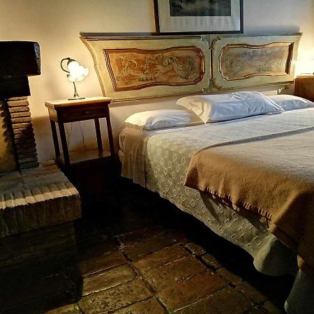 Beb Le Case Rosse Bed & Breakfast Verucchio Exterior photo